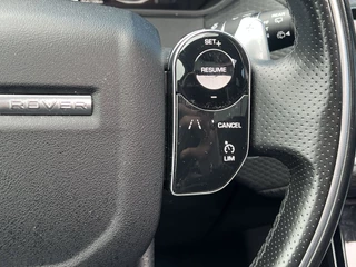 Land Rover Range Rover Velar – thumbnail 17