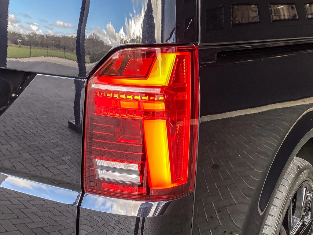 Volkswagen Multivan – foto 9
