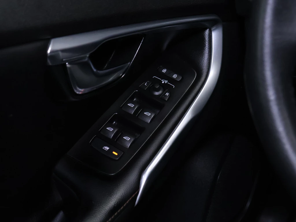 Volvo V40 – foto 17