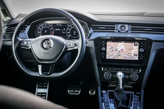 Volkswagen Passat – thumbnail 10
