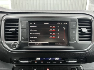 Opel Vivaro – thumbnail 32