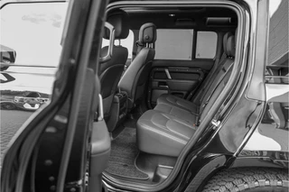 Land Rover Defender – thumbnail 14