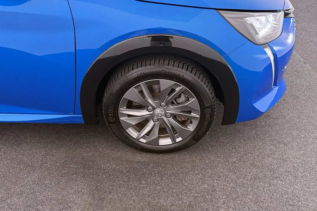 Peugeot e-208 – foto 8