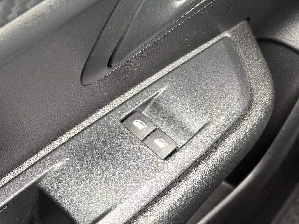 Peugeot 208 – foto 29