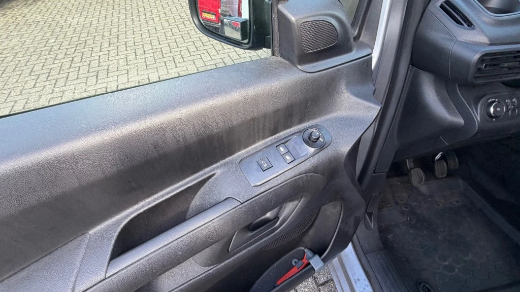 Opel Combo – foto 18