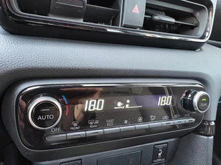 Toyota Yaris – thumbnail 25