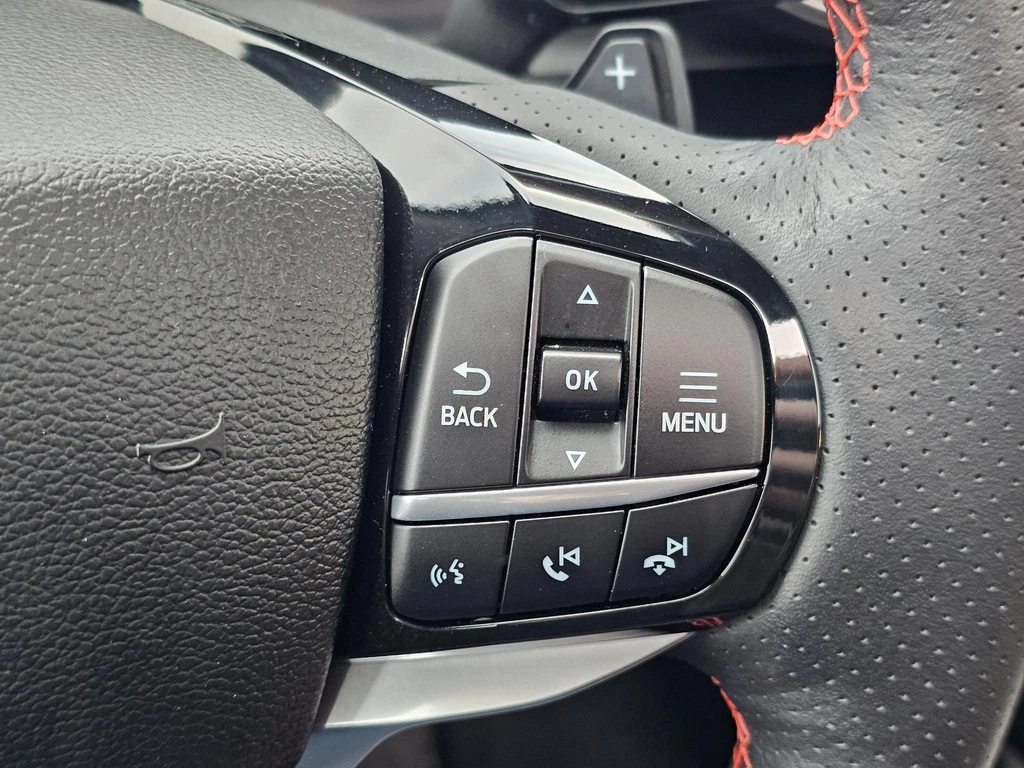 Ford Explorer – foto 18