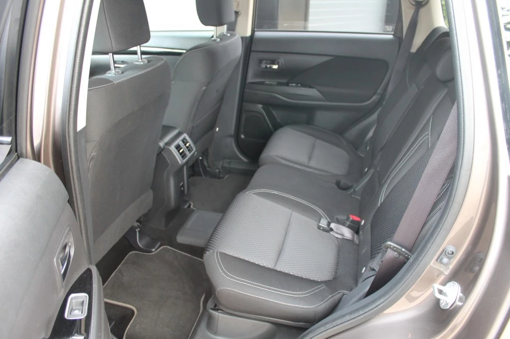 Mitsubishi Outlander – foto 21