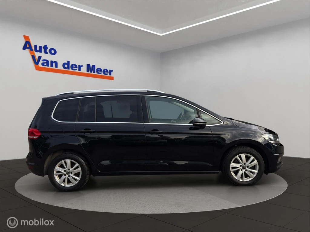 Volkswagen Touran – foto 6