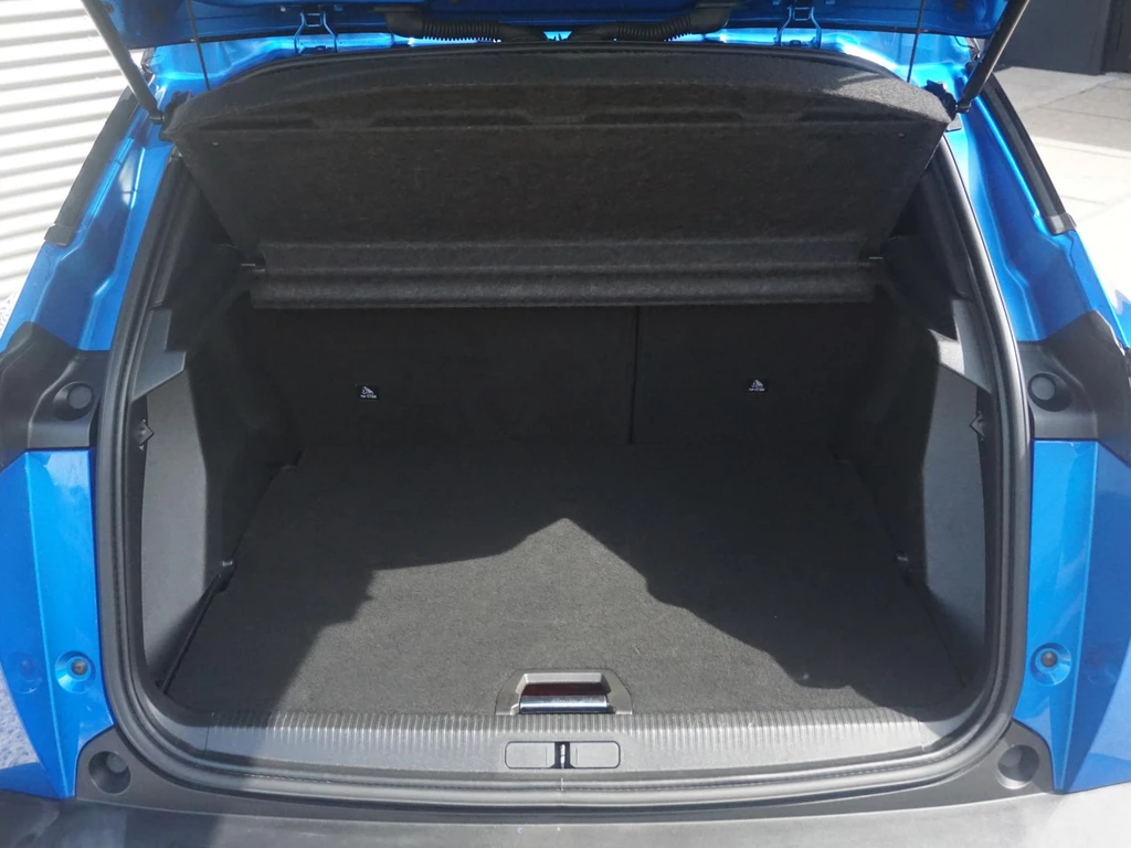 Peugeot e-2008 – foto 37