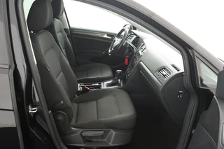 Volkswagen Golf – thumbnail 24