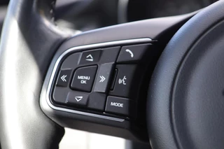 Jaguar E-PACE – thumbnail 10
