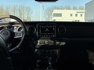 Jeep Wrangler – thumbnail 24