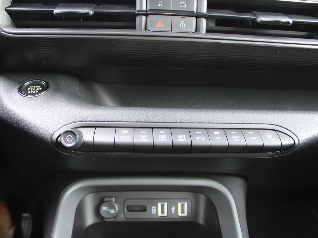 Jeep Avenger – foto 17