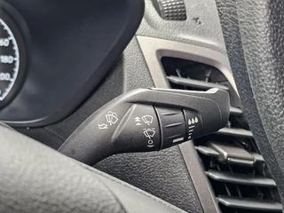 Ford Transit Connect – thumbnail 17