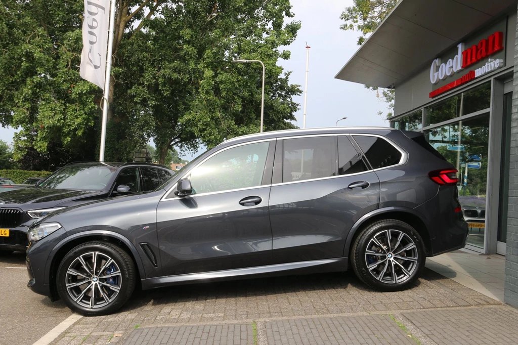 BMW X5 – foto 2