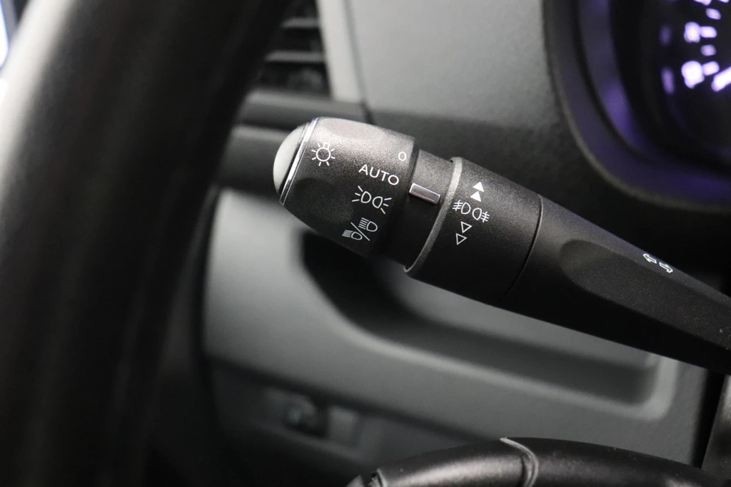 Opel Vivaro – foto 21