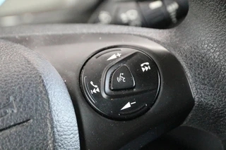 Ford Transit Connect – thumbnail 15
