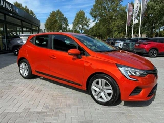 Renault Clio – thumbnail 6
