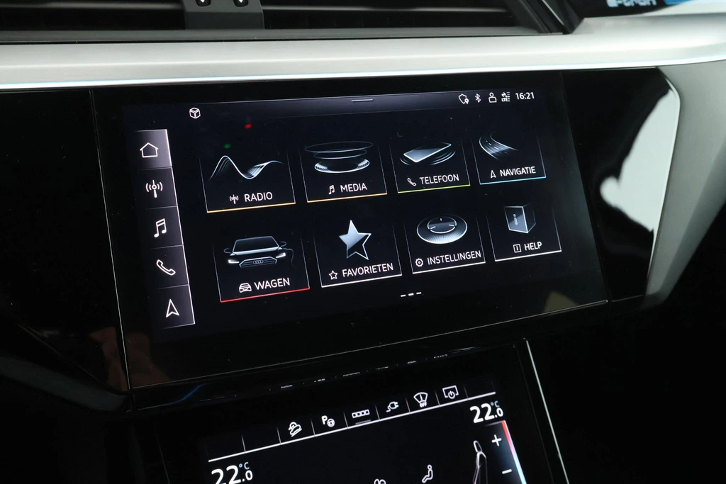 Audi Q8 e-tron – foto 27
