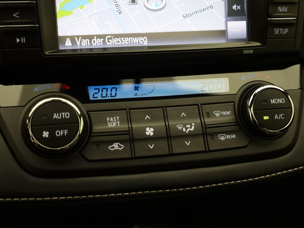 Toyota RAV4 – foto 23