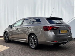 Toyota Avensis – thumbnail 4