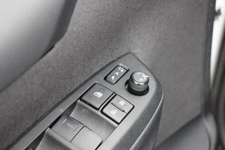 Toyota Yaris – thumbnail 31