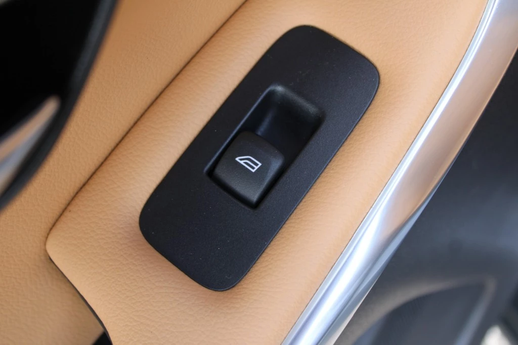 Volvo V40 – foto 30
