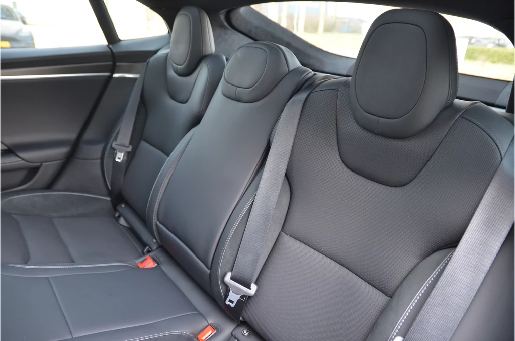 Tesla Model S – foto 15