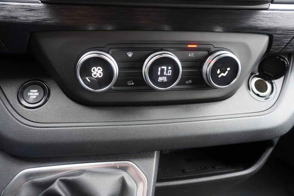 Renault Trafic – foto 21