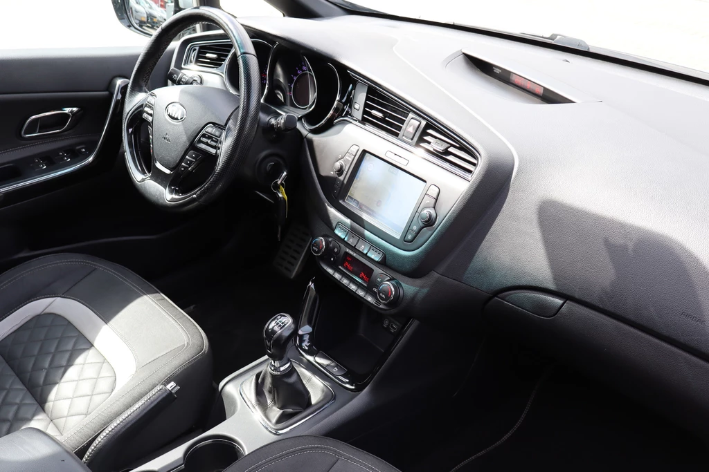 Kia cee'd – foto 9