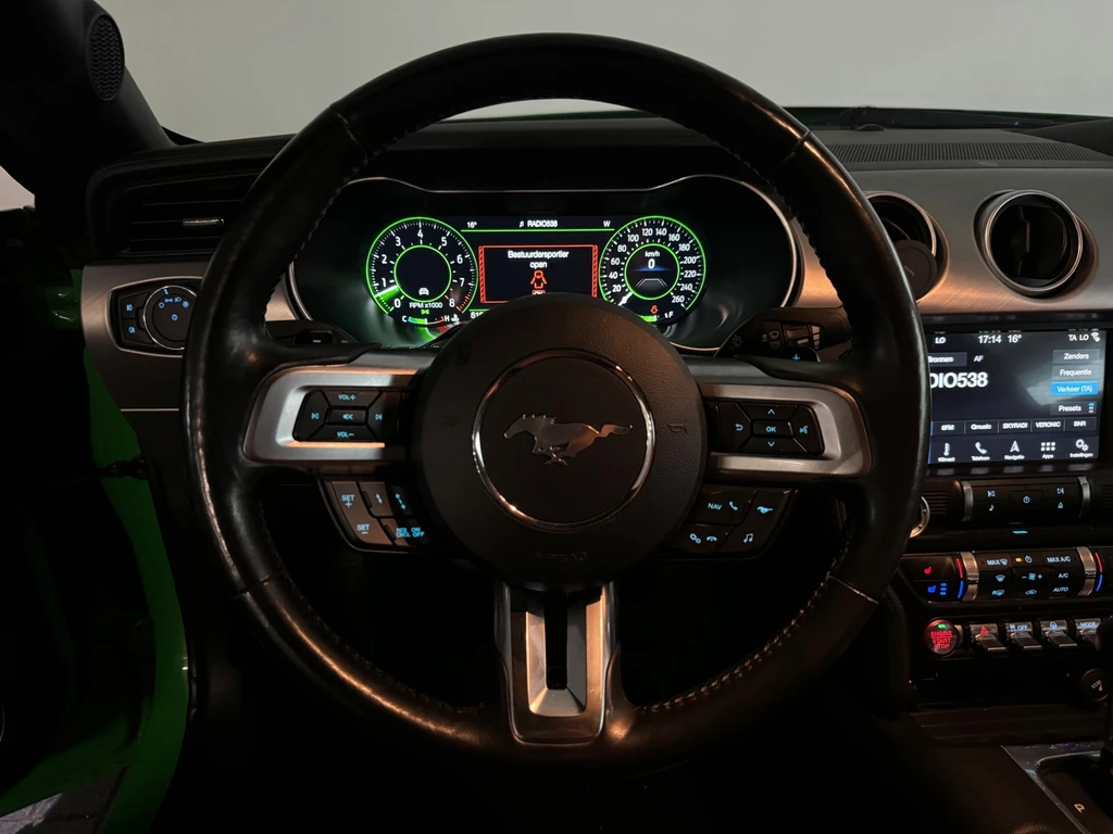Ford Mustang – foto 11