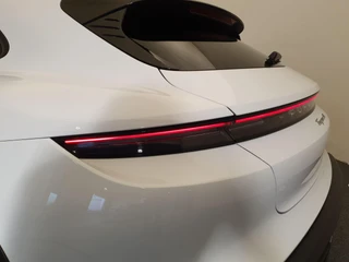 Porsche Taycan – thumbnail 11