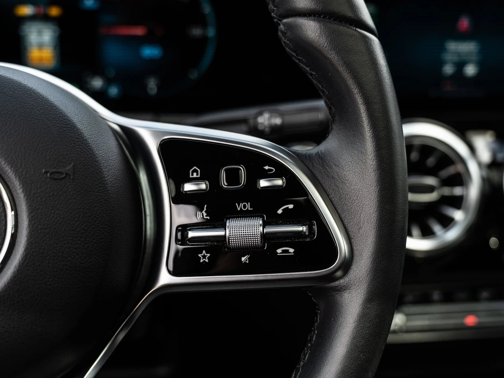 Mercedes-Benz EQA – foto 38