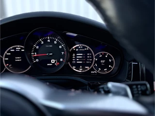 Porsche Cayenne – thumbnail 55