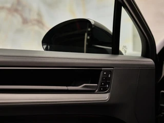 Porsche Cayenne – thumbnail 12