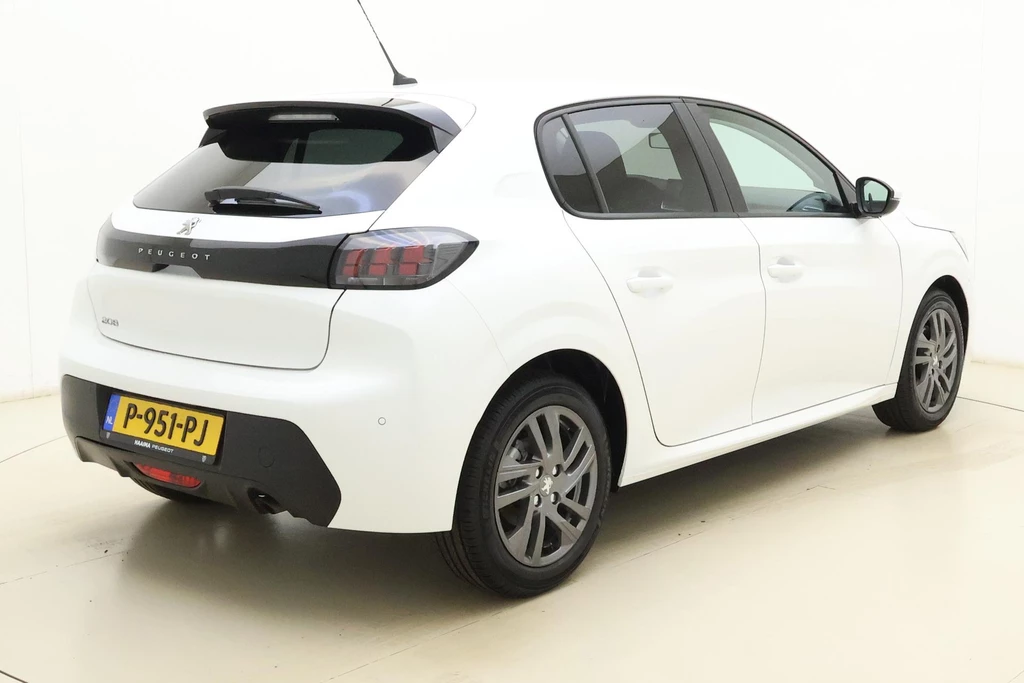 Peugeot 208 – foto 6
