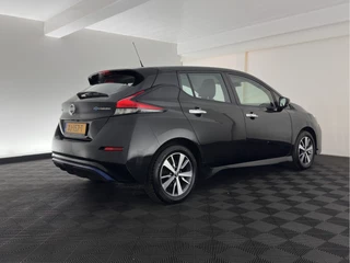 Nissan Leaf – thumbnail 4