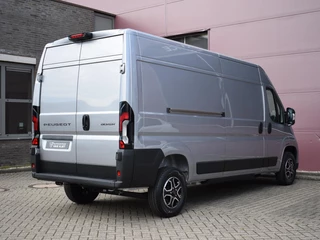Peugeot e-Boxer – thumbnail 4