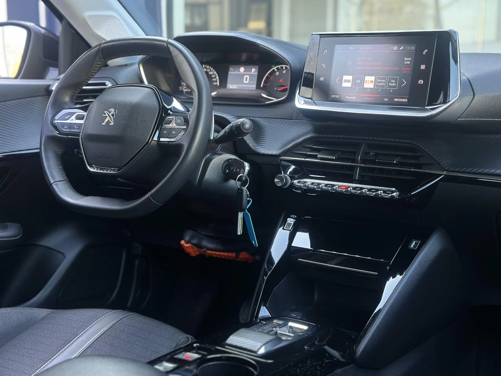 Peugeot 208 – foto 28