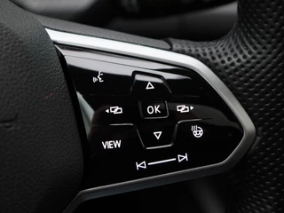 Volkswagen Golf – thumbnail 24
