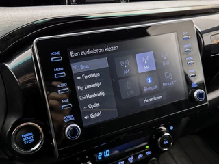 Toyota Hilux – thumbnail 36