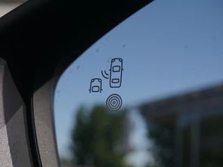 Peugeot e-2008 – thumbnail 8