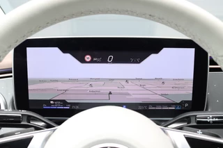 Mercedes-Benz EQE – thumbnail 32