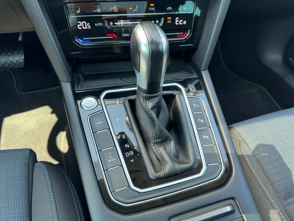 Volkswagen Passat – foto 30