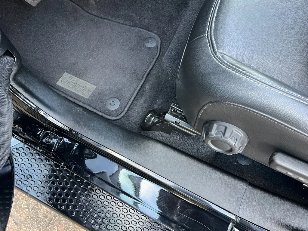 Jeep Wrangler – foto 18
