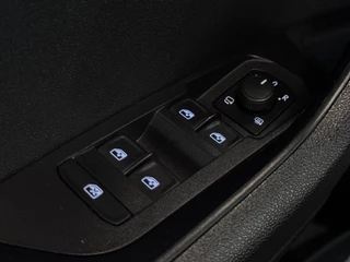 Škoda Karoq – thumbnail 16