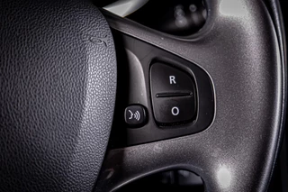 Renault Clio – thumbnail 25
