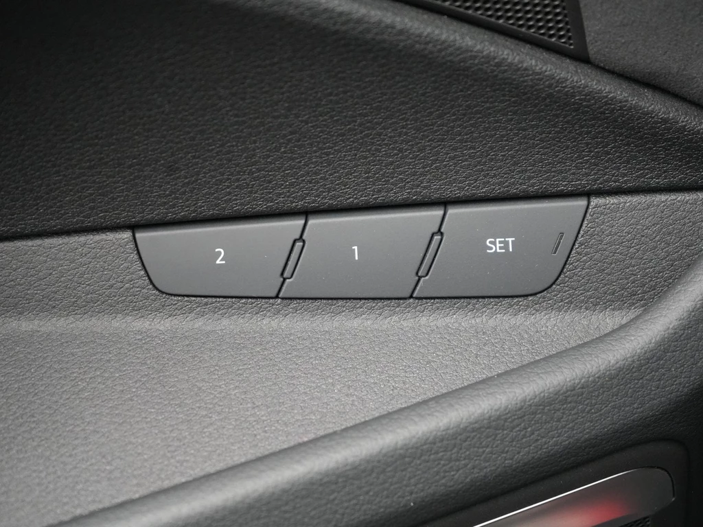 Audi Q8 Sportback e-tron – foto 47