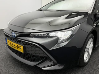 Toyota Corolla Touring Sports – thumbnail 2